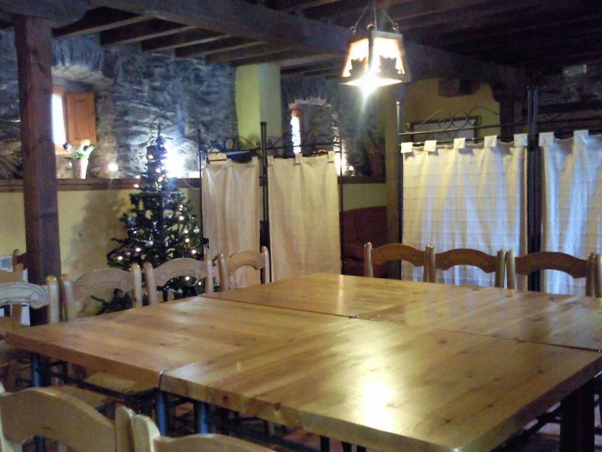 Hotel Rural El Urogallo Murias de Paredes 外观 照片