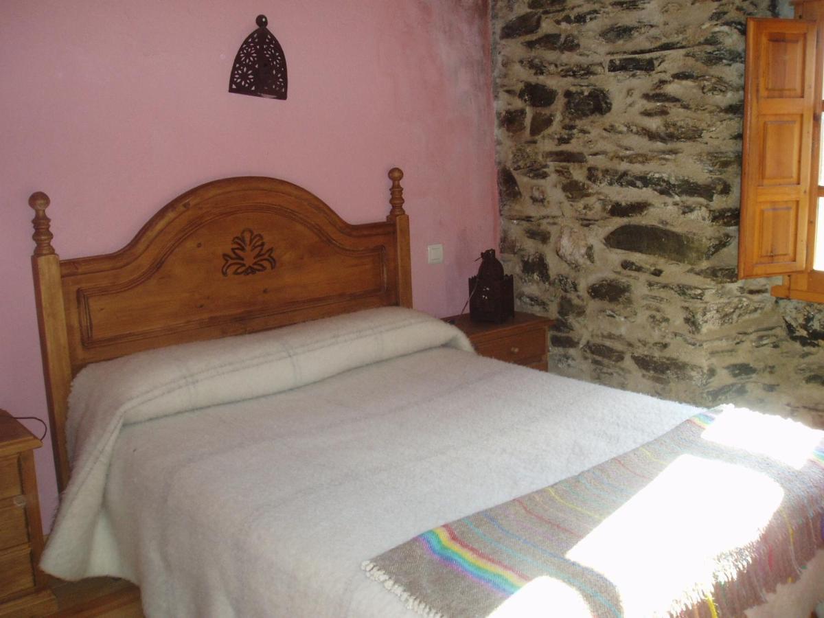 Hotel Rural El Urogallo Murias de Paredes 外观 照片